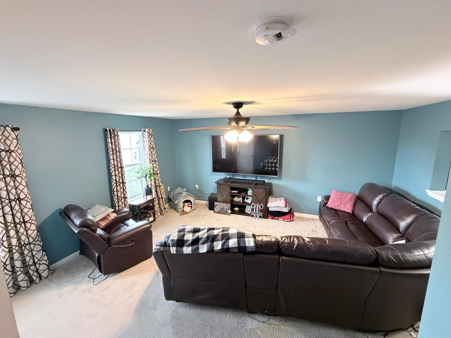 94 Teakwood Dr photo 18