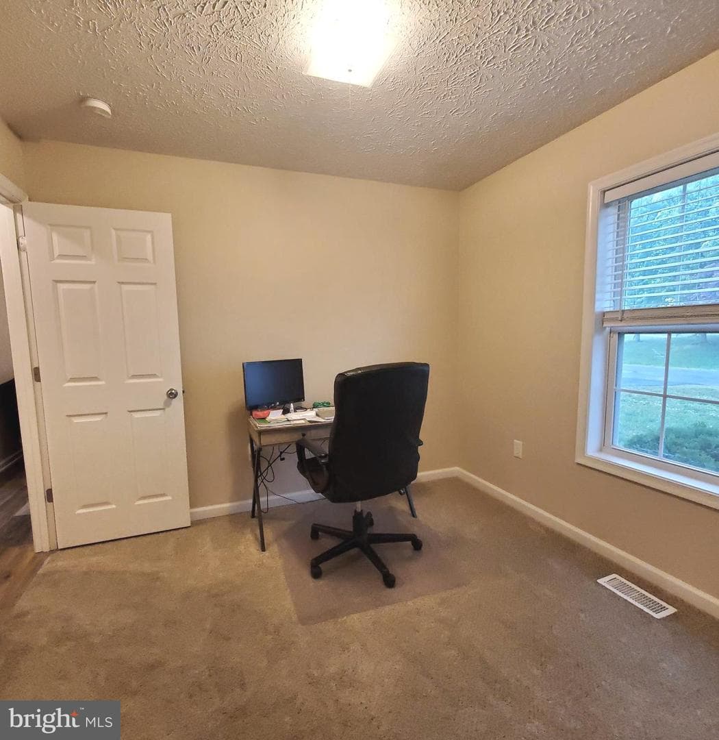 118 Strada Drive W photo 13