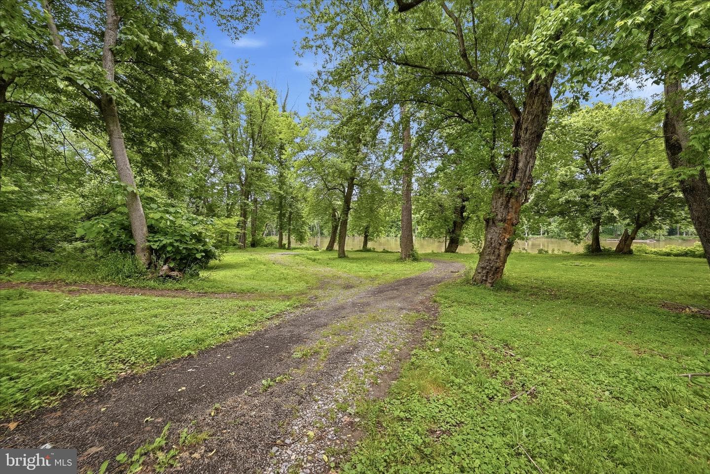 2361 Mccoys Ferry Road photo 69