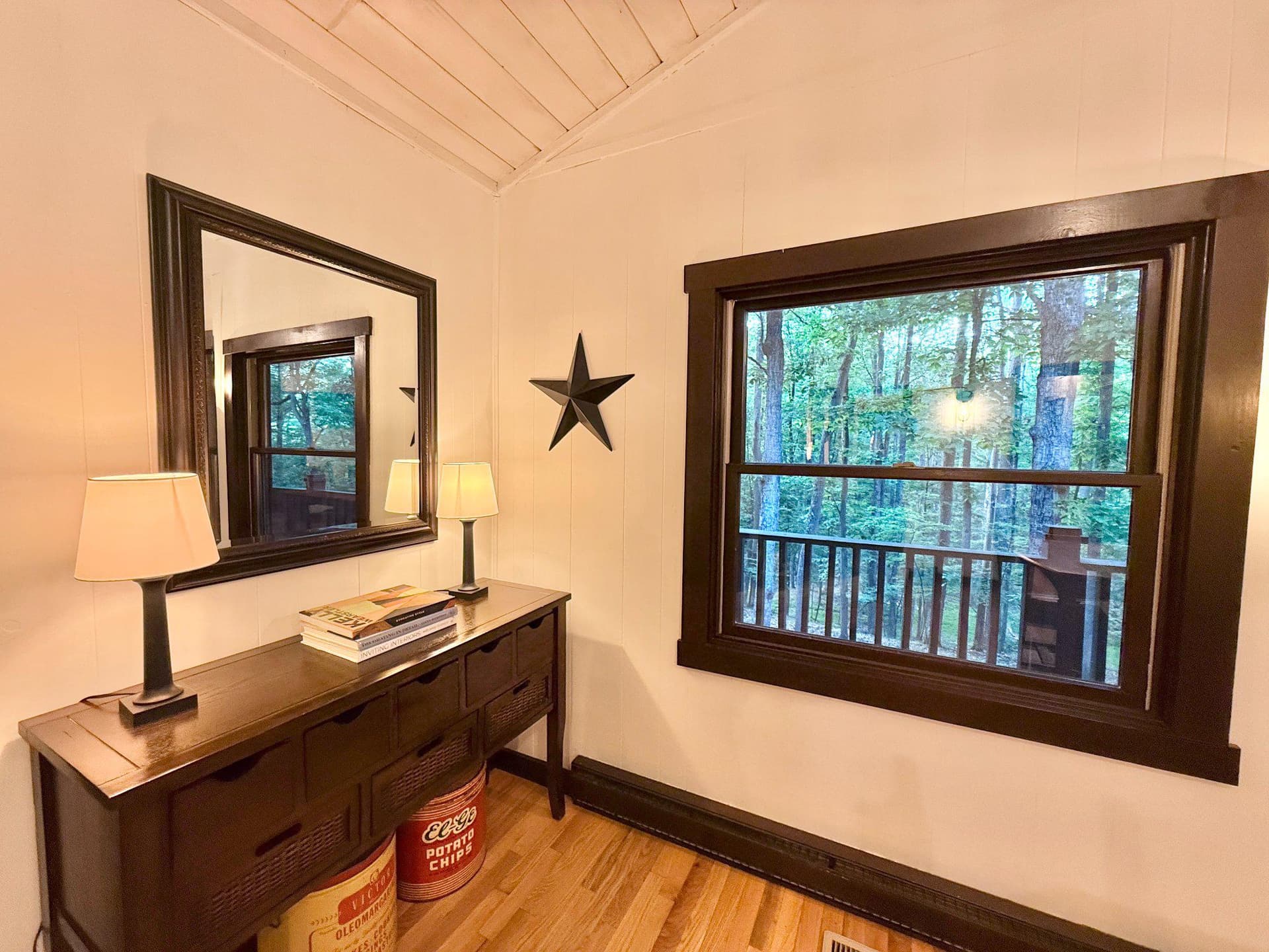 579 Tuckahoe Trl photo 17