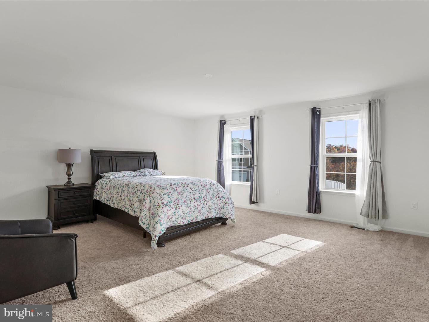 430 Eurasian Drive photo 19