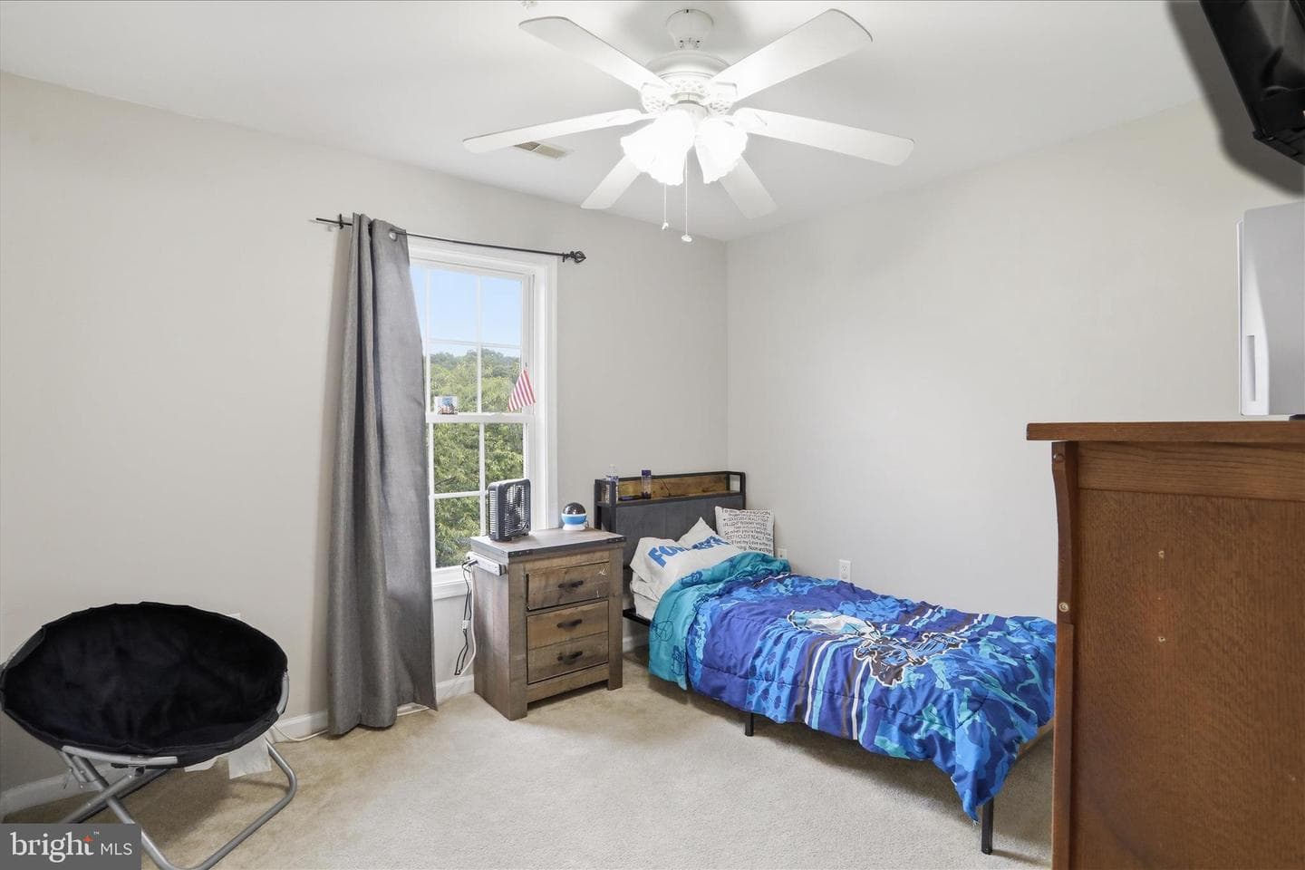 115 Jewels Court photo 18