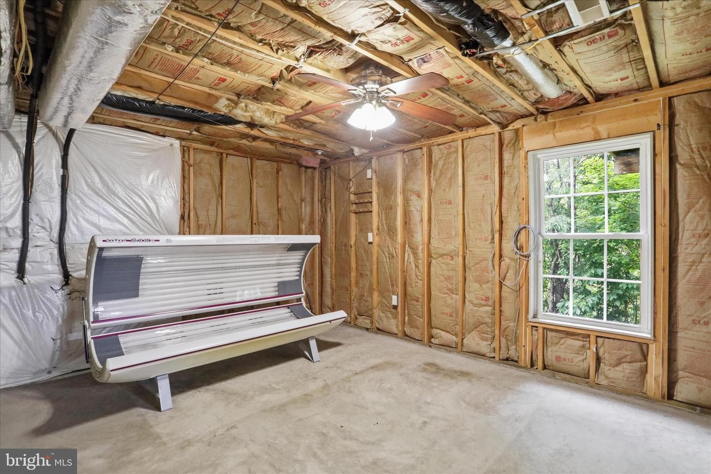 115 Jewels Court photo 36