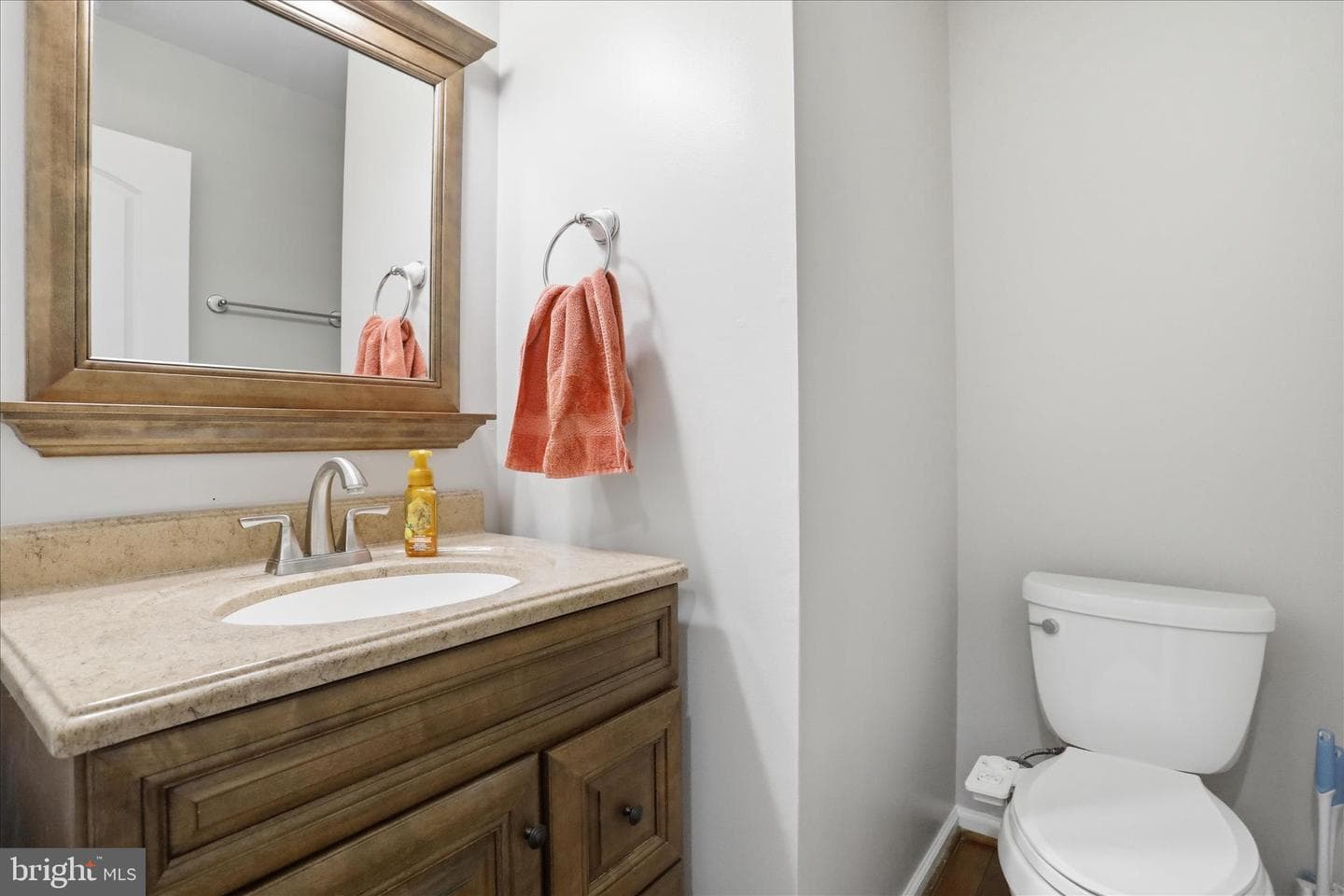 115 Jewels Court photo 7