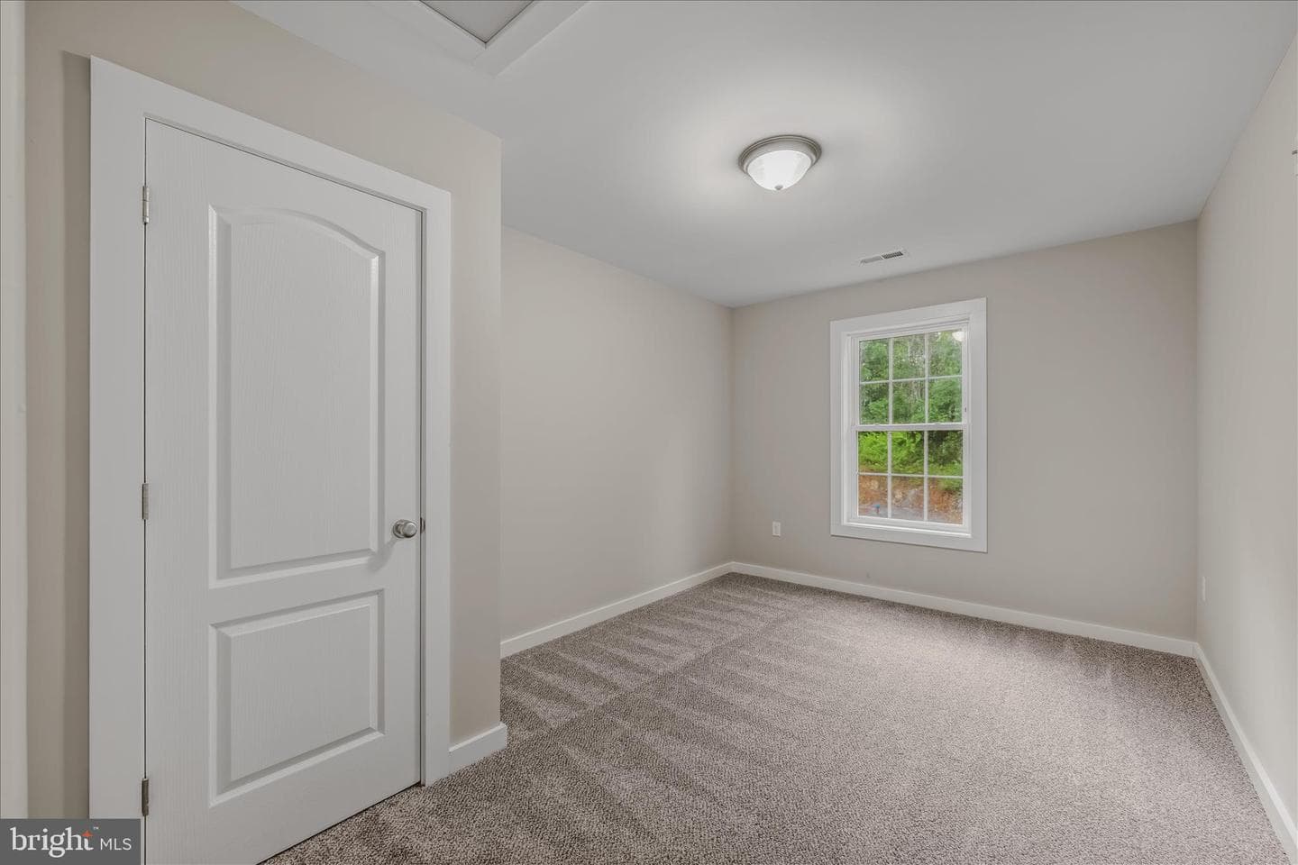 84 Huntsville Court photo 28