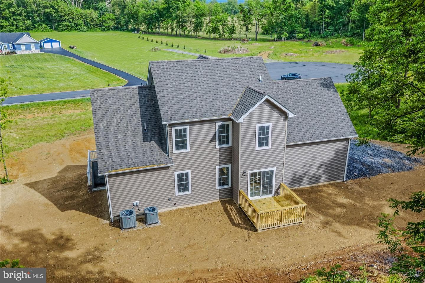 84 Huntsville Court photo 43