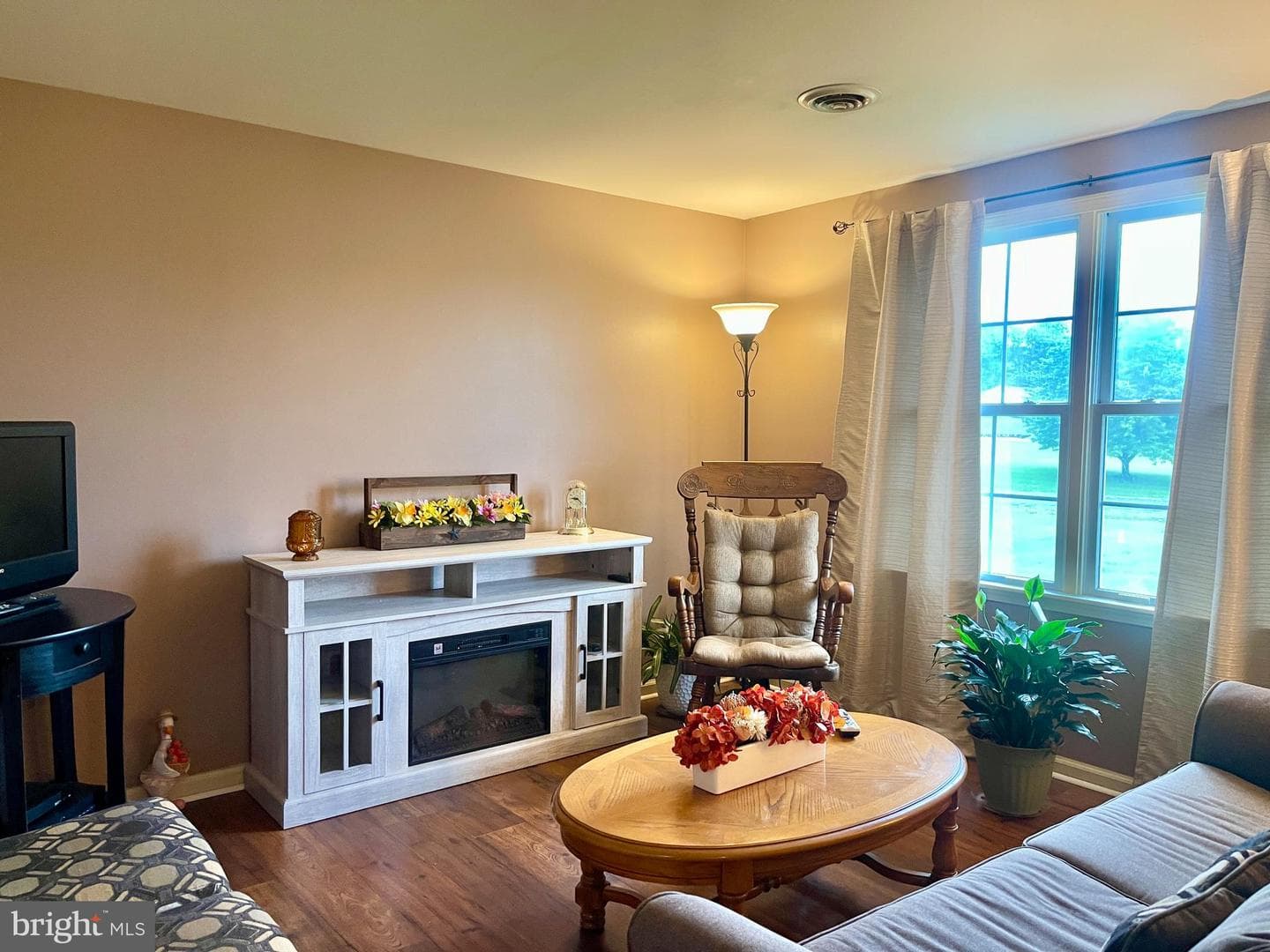 27 Canterbury Drive photo 18