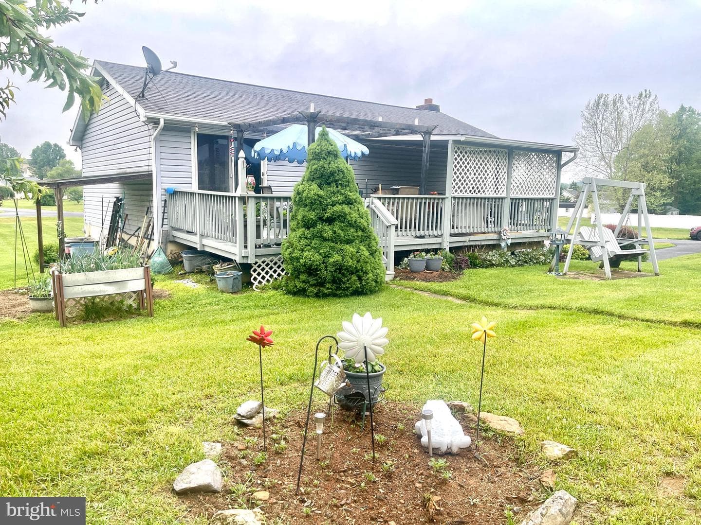 27 Canterbury Drive photo 3