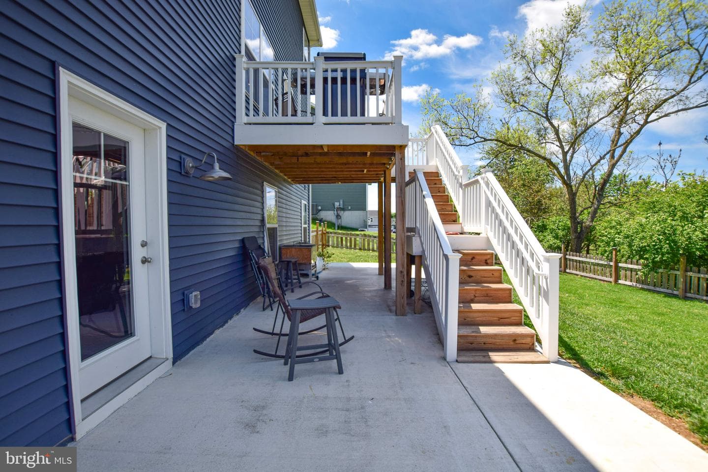 95 Duluth Drive photo 32