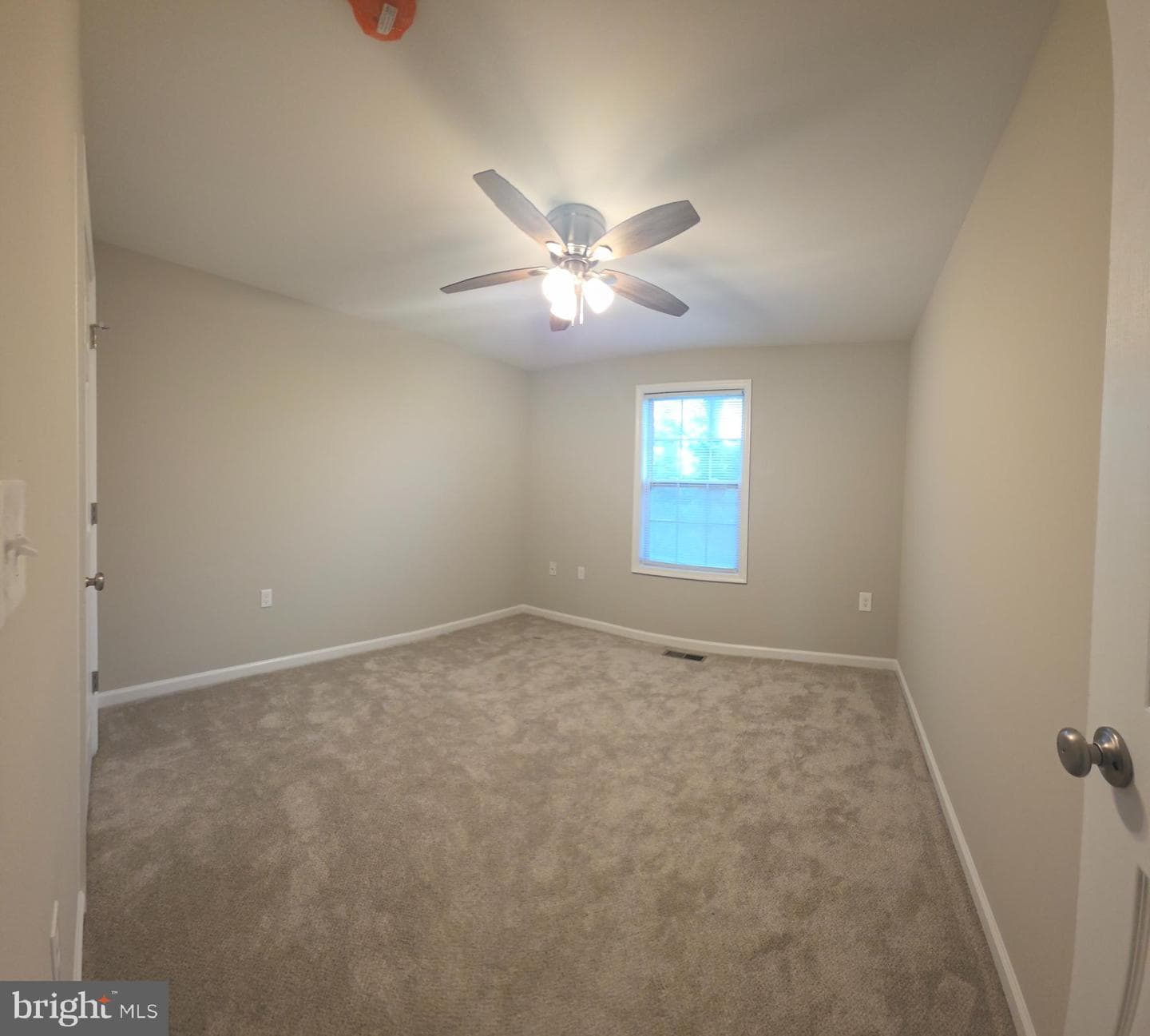 412 Ford Cir photo 11