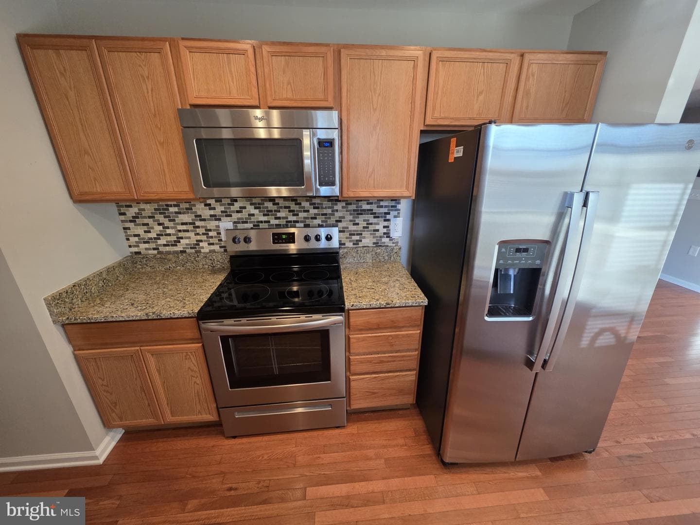 412 Ford Cir photo 3