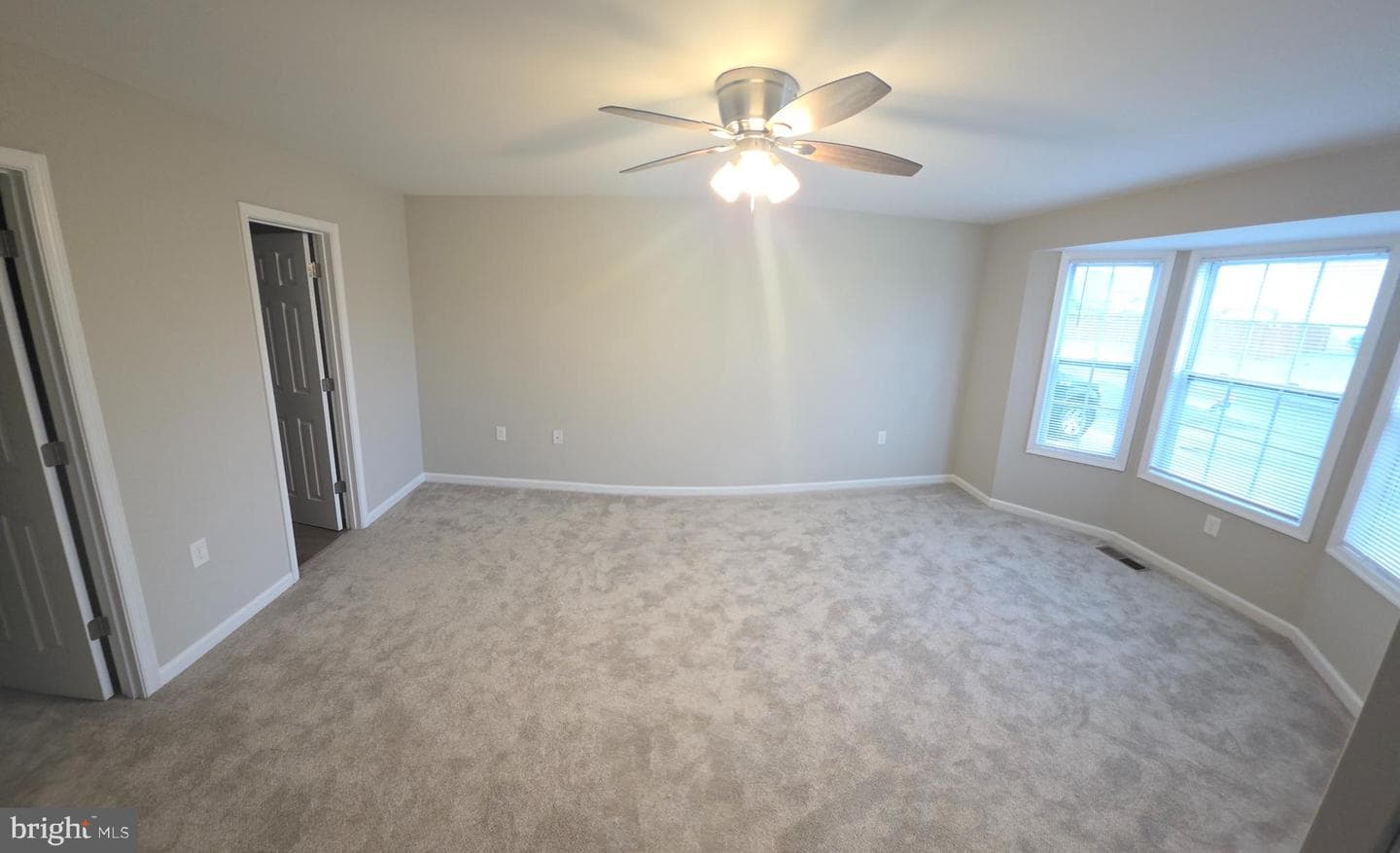 412 Ford Cir photo 6