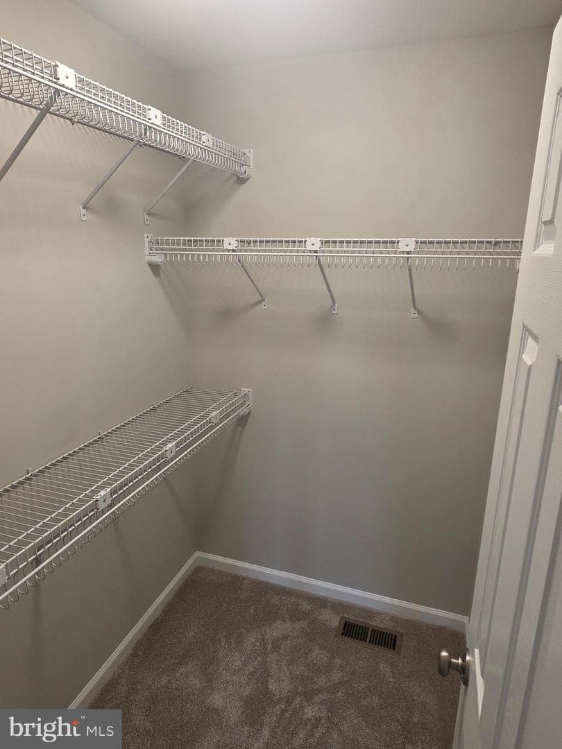 412 Ford Cir photo 9