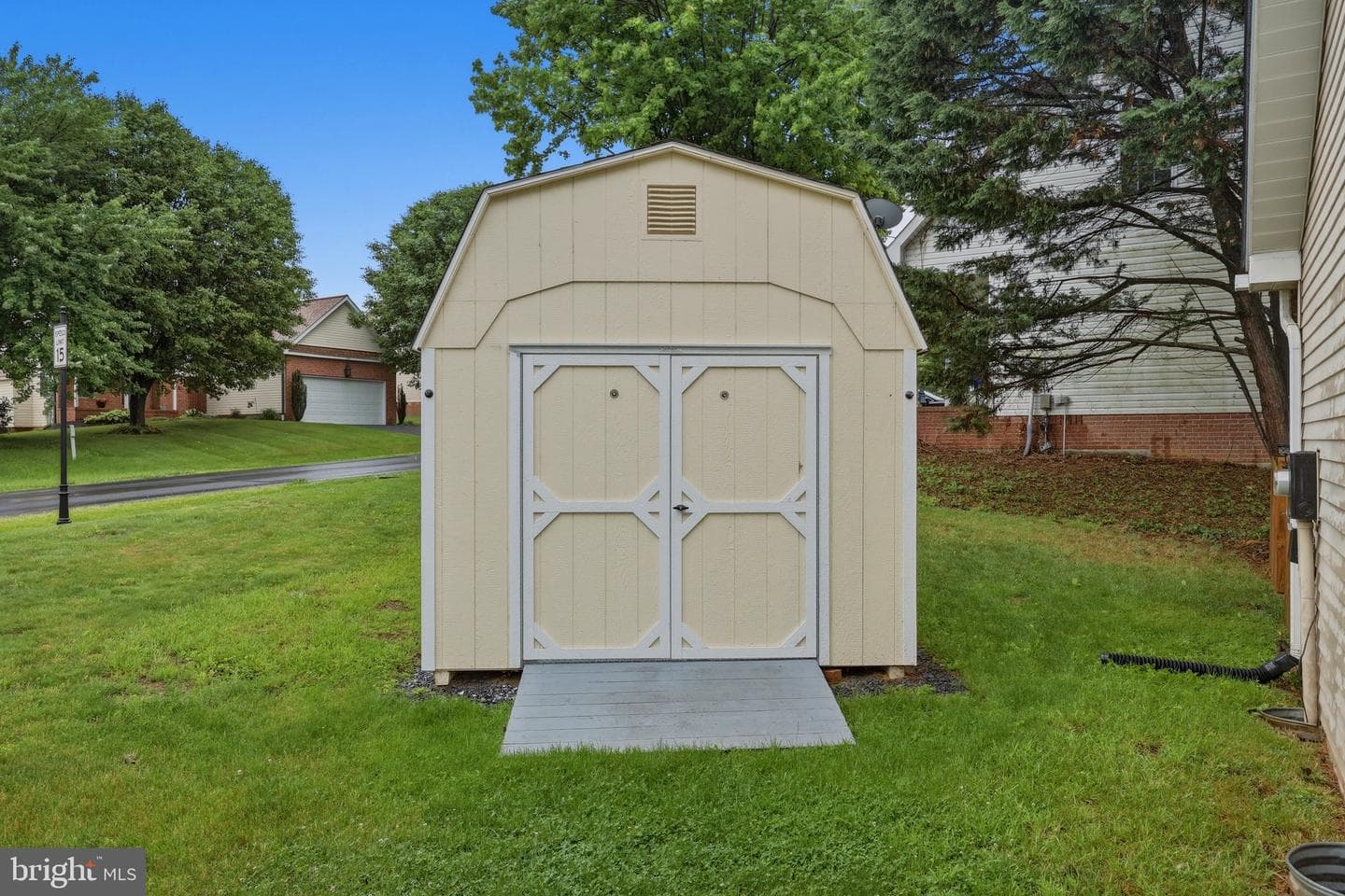 32 Talisman Drive photo 33