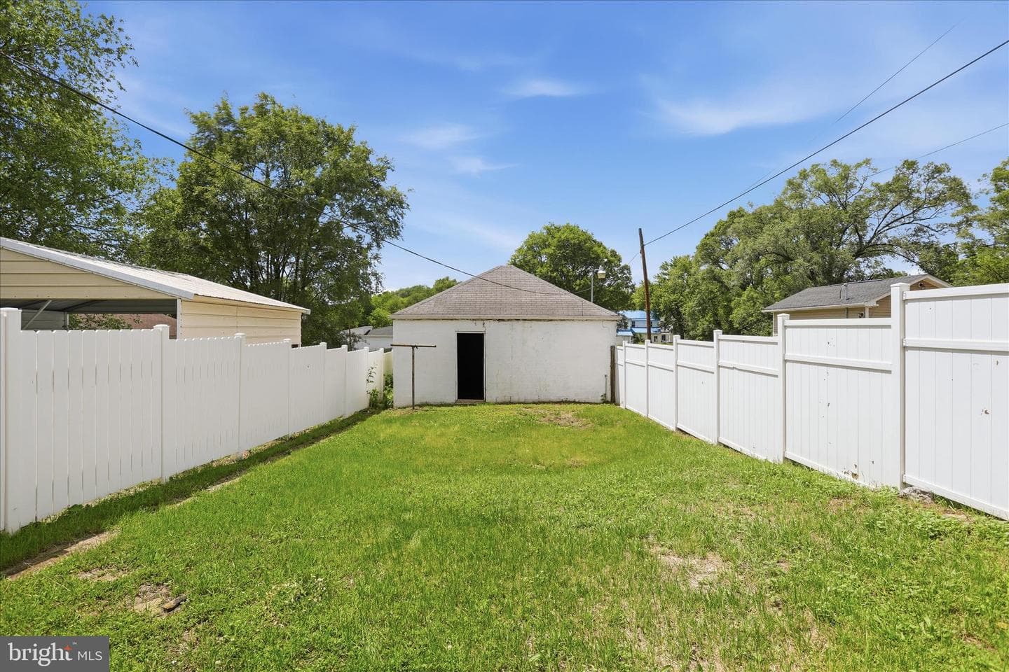 516 N High Street photo 34