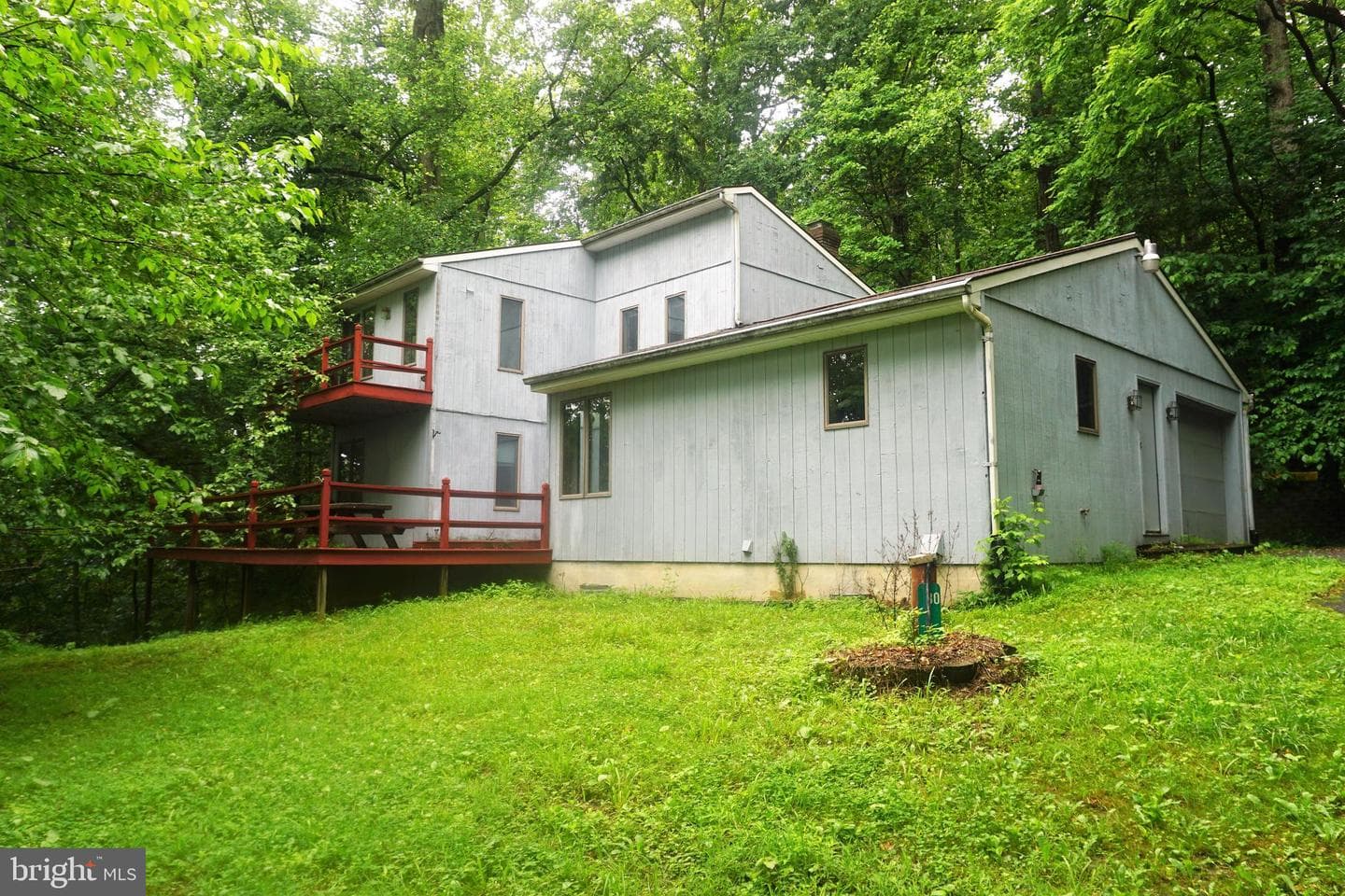 30 Fitzhugh Lane photo 3