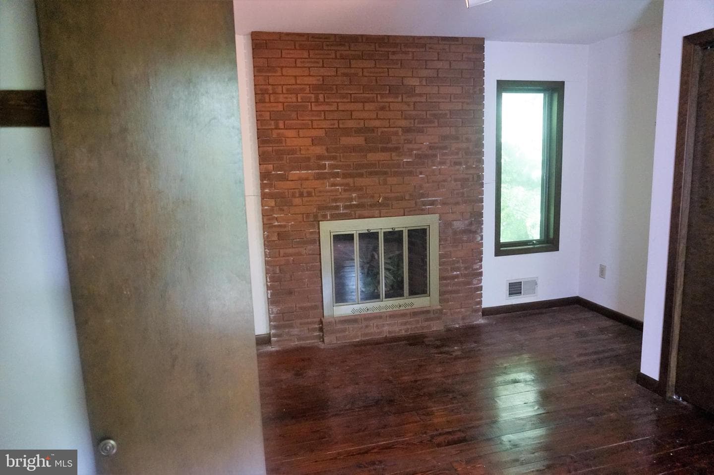 30 Fitzhugh Lane photo 48