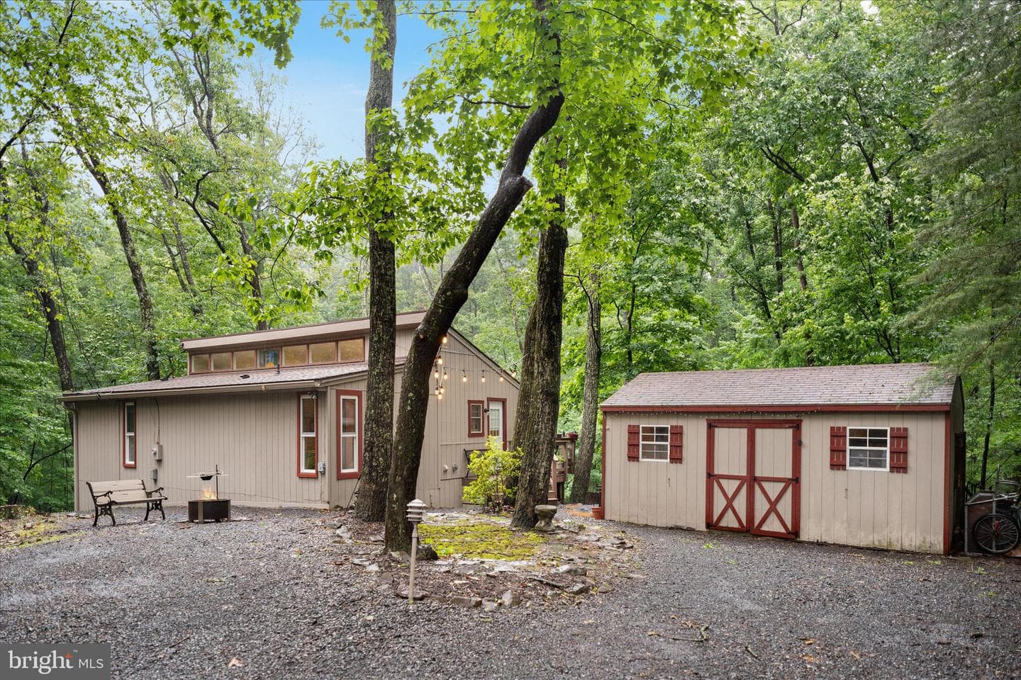 211 Cayuga Trl photo 20