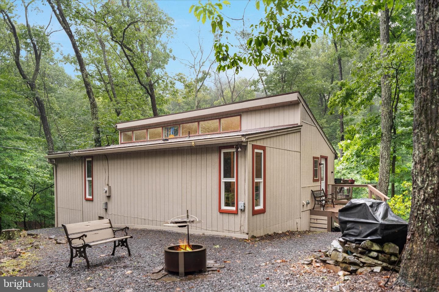 211 Cayuga Trl photo 23