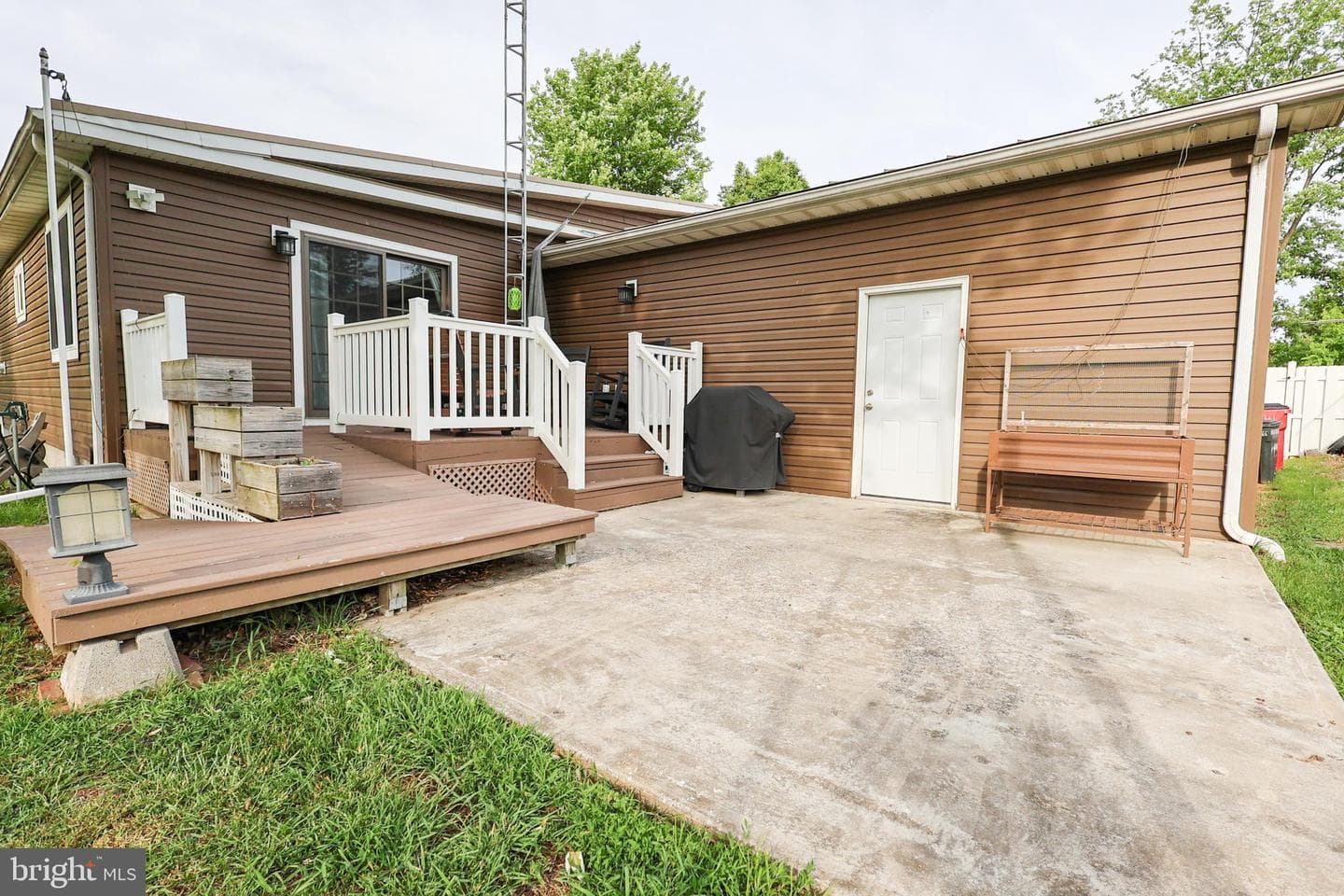 406 Hedrick Avenue photo 44