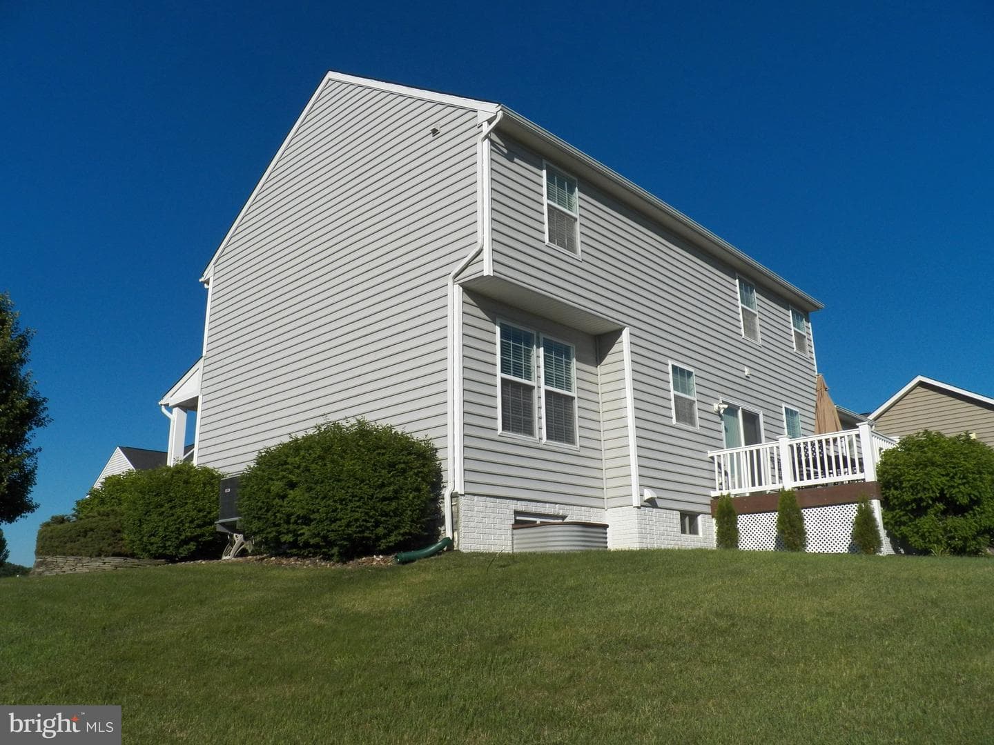 121 Tarkay Place photo 10
