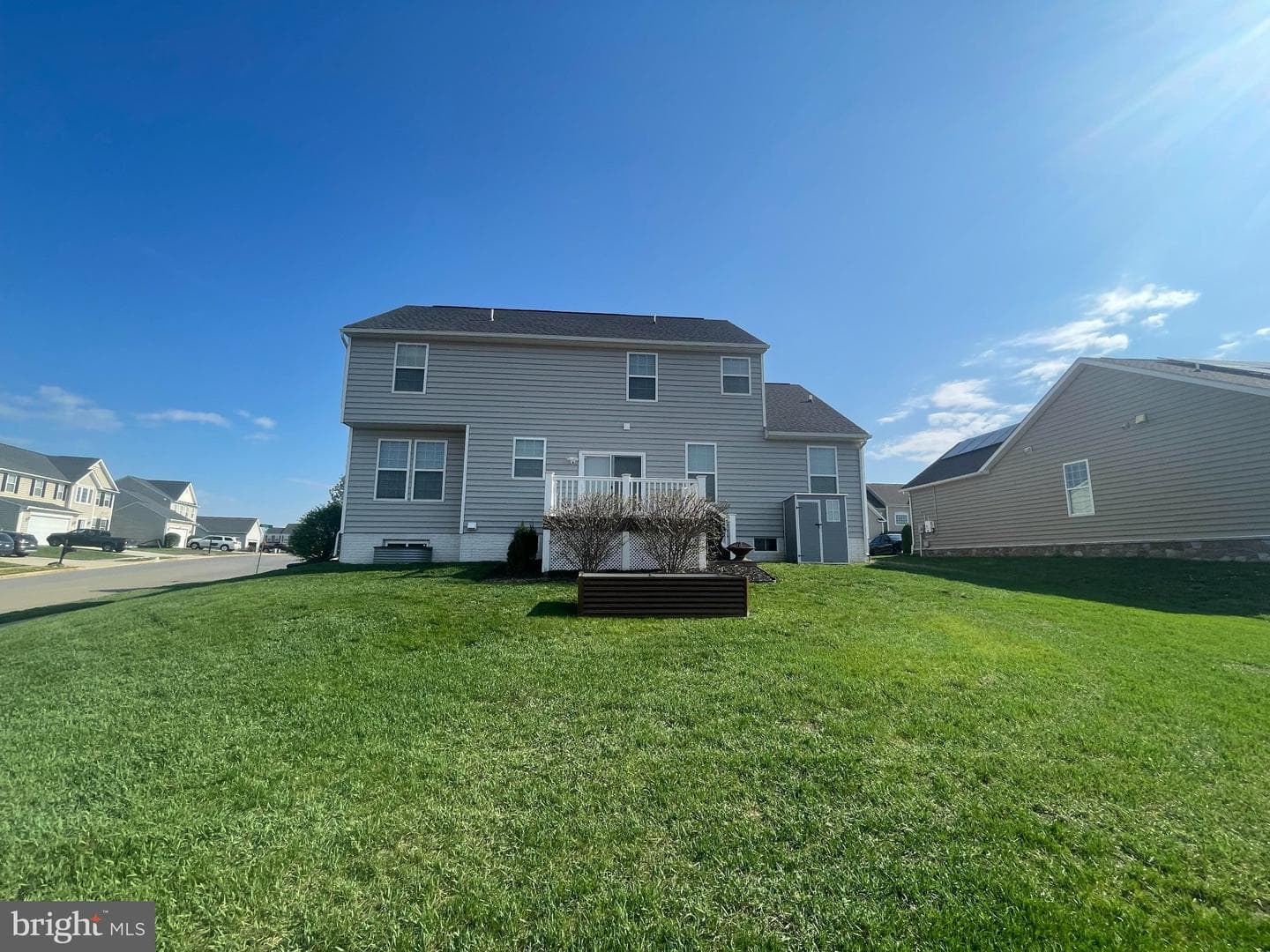 121 Tarkay Place photo 12