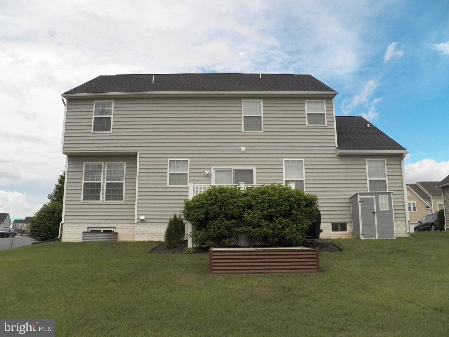 121 Tarkay Place photo 13