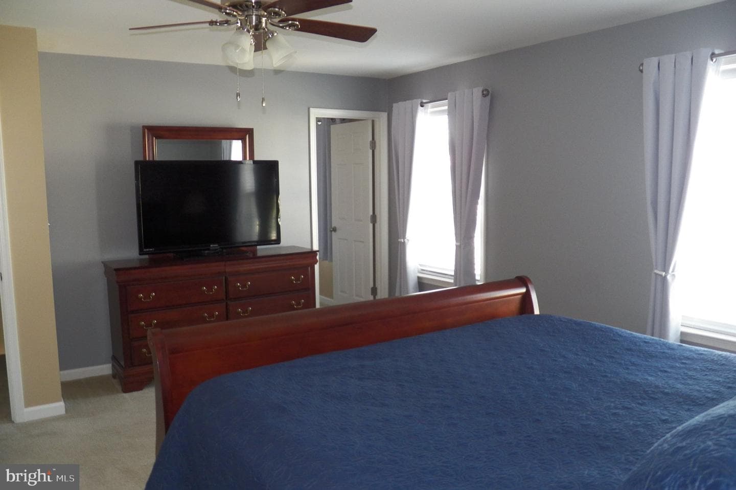 121 Tarkay Place photo 47