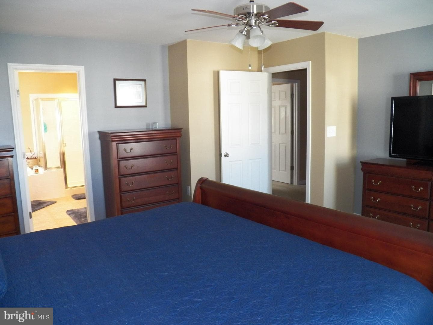 121 Tarkay Place photo 49