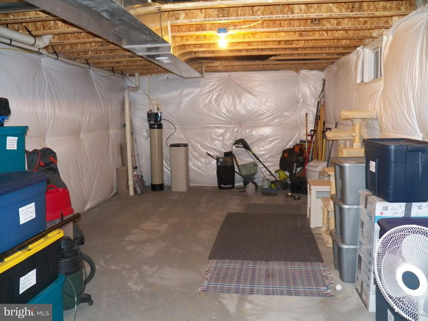 121 Tarkay Place photo 68