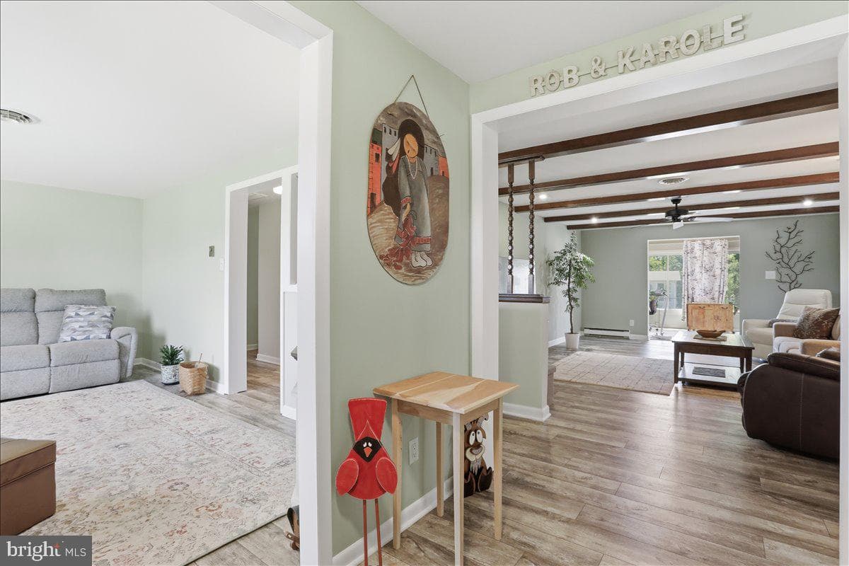 15 Sylvia Court photo 14