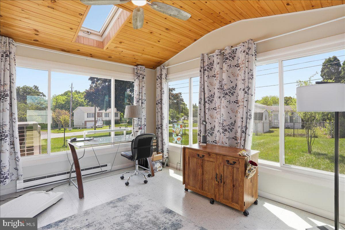 15 Sylvia Court photo 22