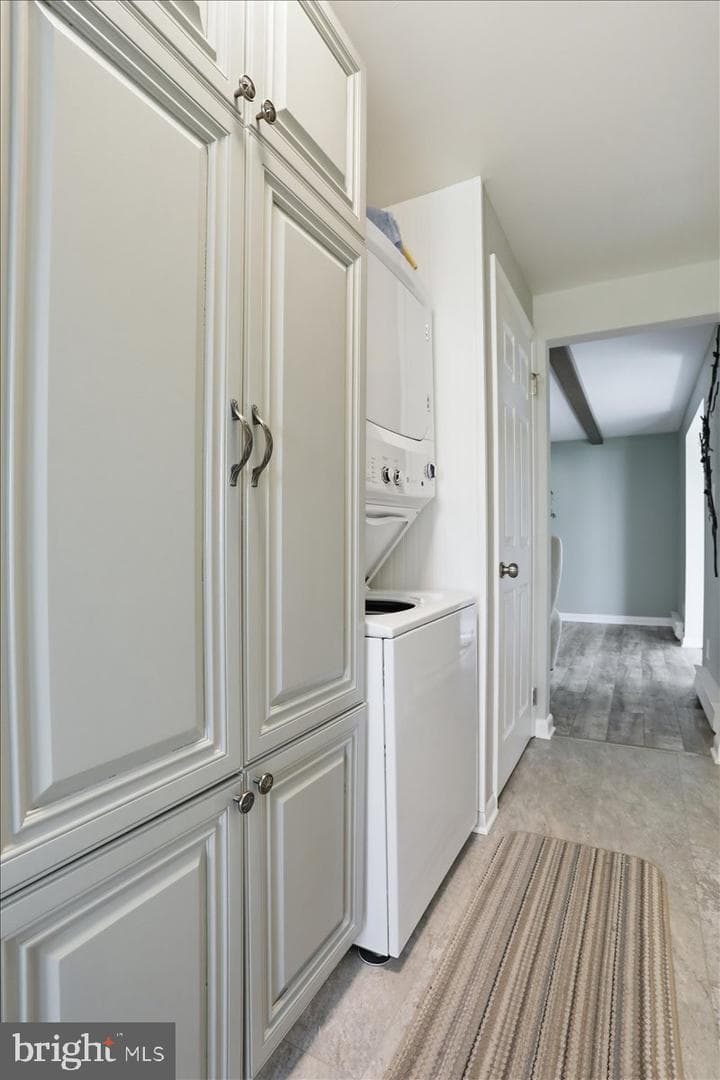 15 Sylvia Court photo 24
