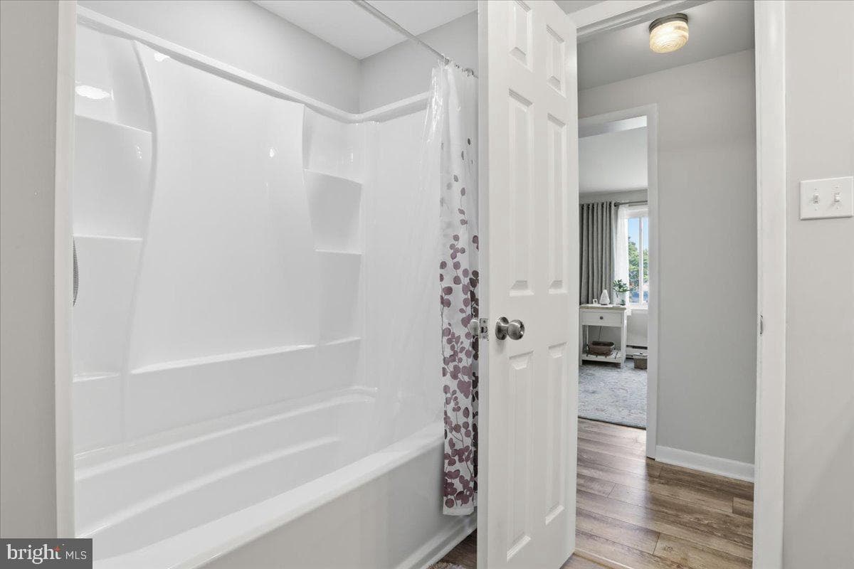 15 Sylvia Court photo 34