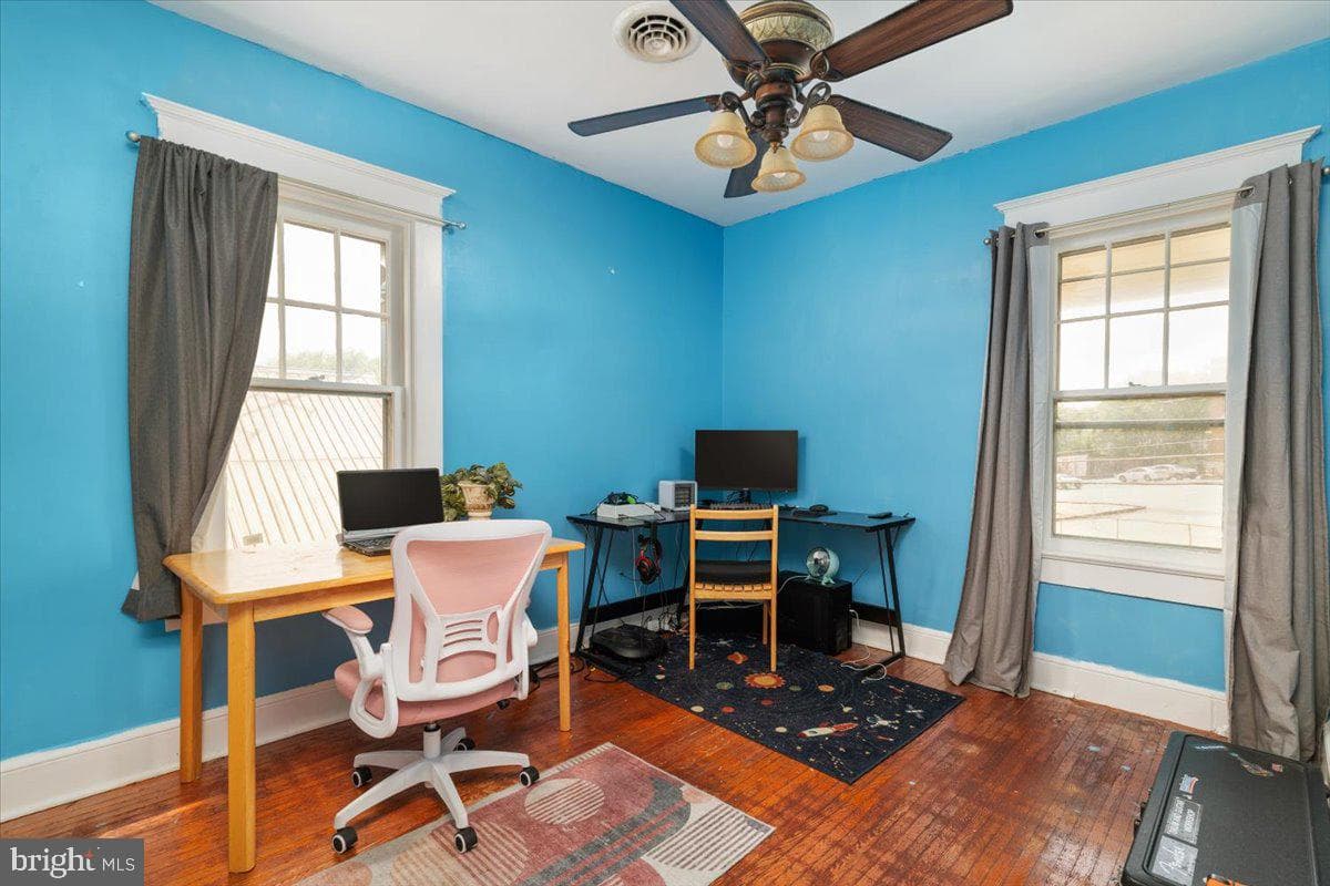636 Faulkner Avenue photo 14