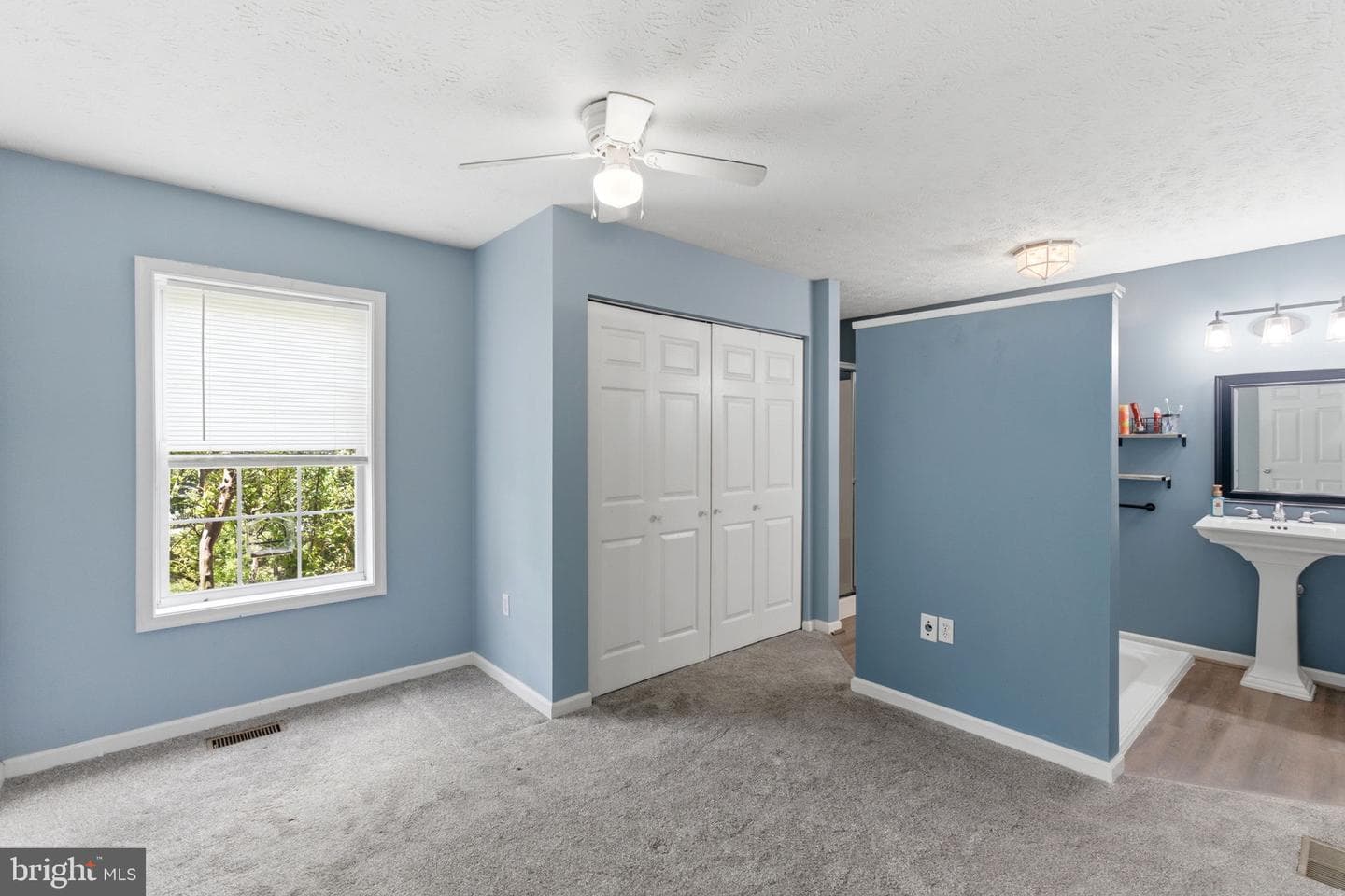 389 Grove Farm Lane photo 23