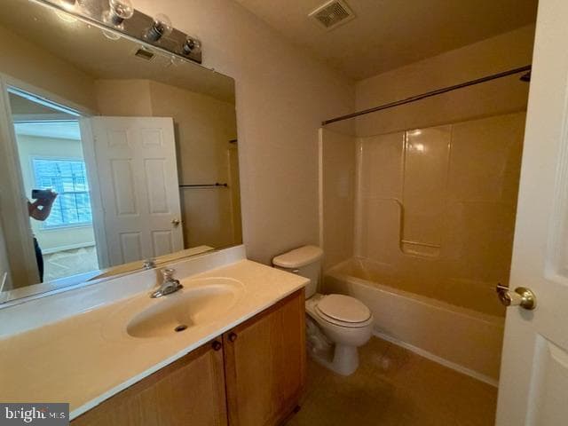 41 Litchfield Lane E photo 21
