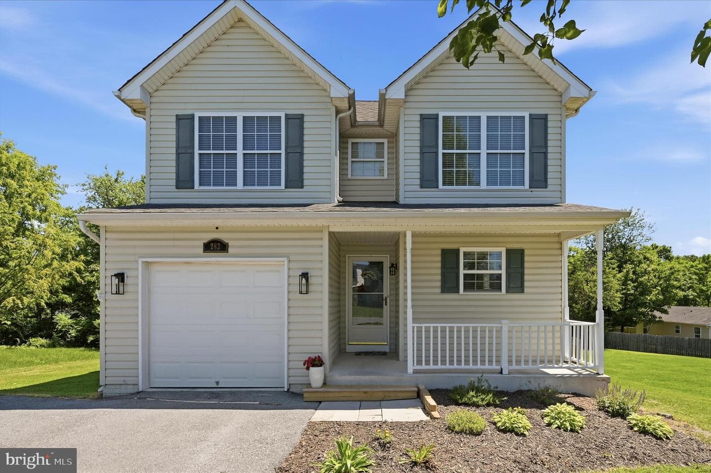 282 Ford Circle, Inwood