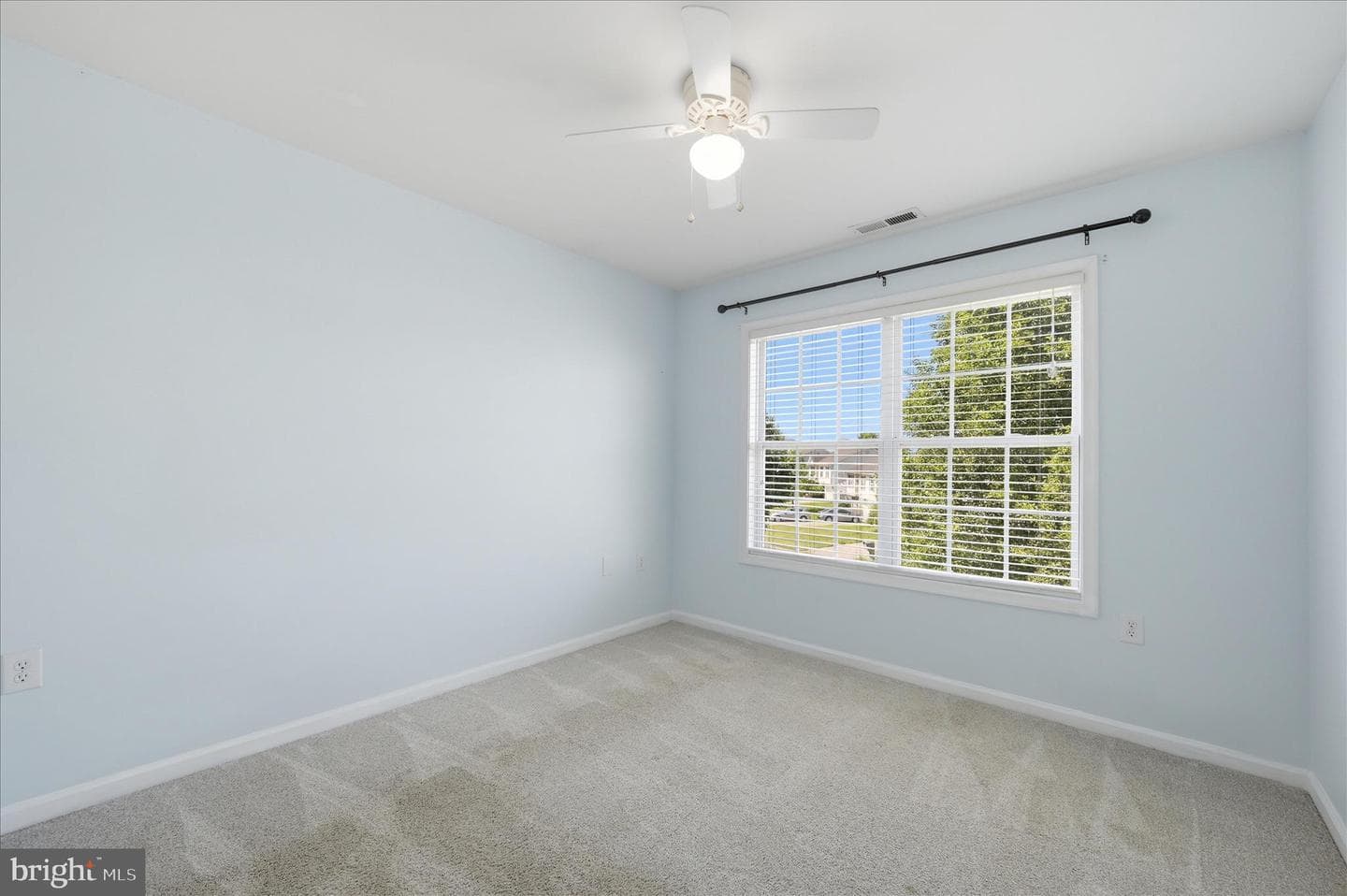 282 Ford Circle photo 36