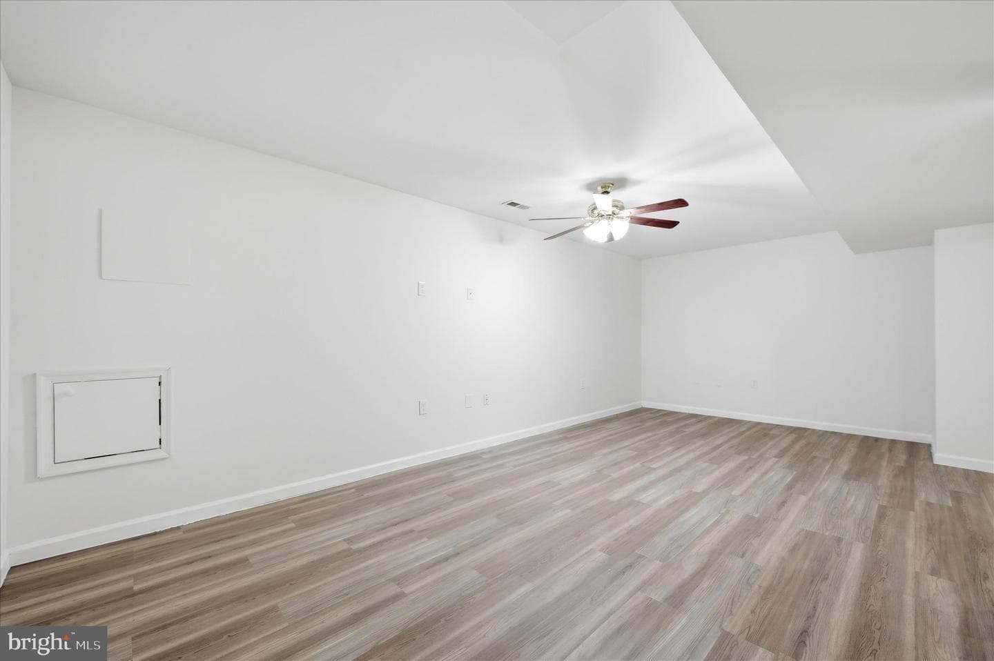 282 Ford Circle photo 44