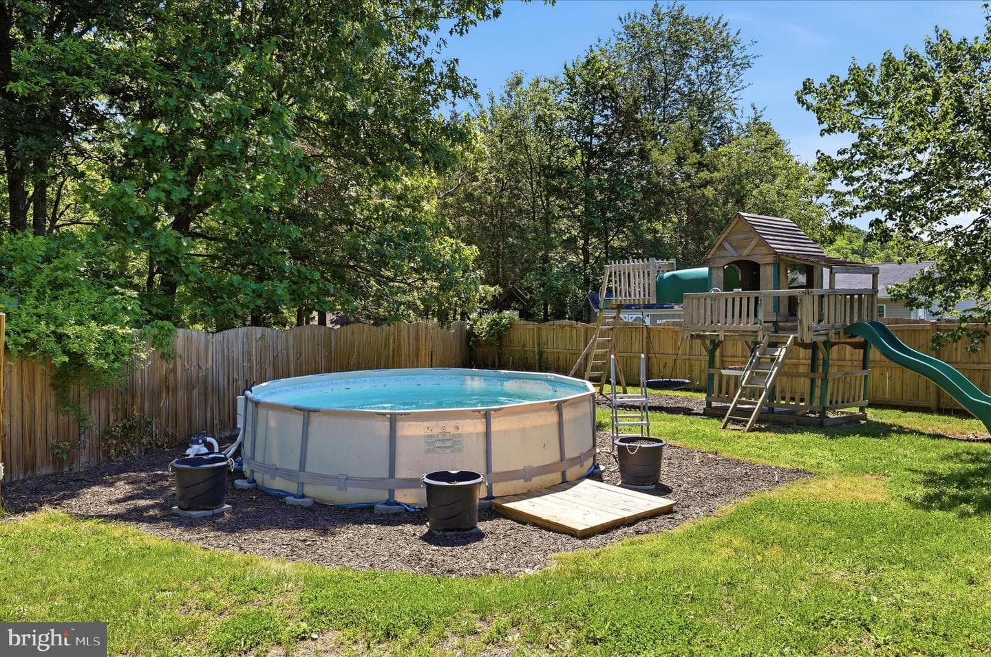 282 Ford Circle photo 52