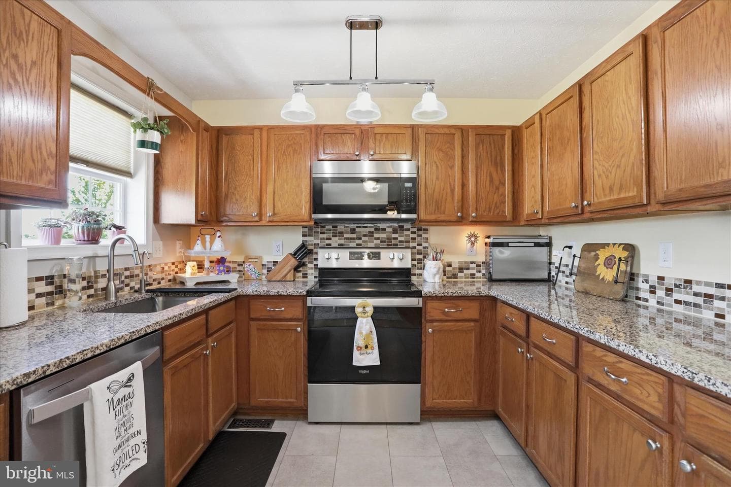 302 Dickenson Drive photo 14