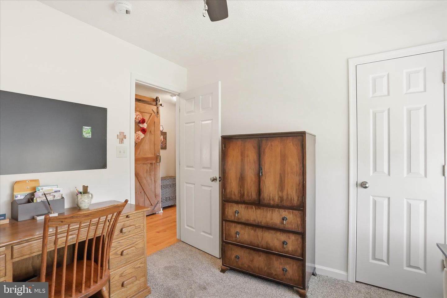 302 Dickenson Drive photo 19
