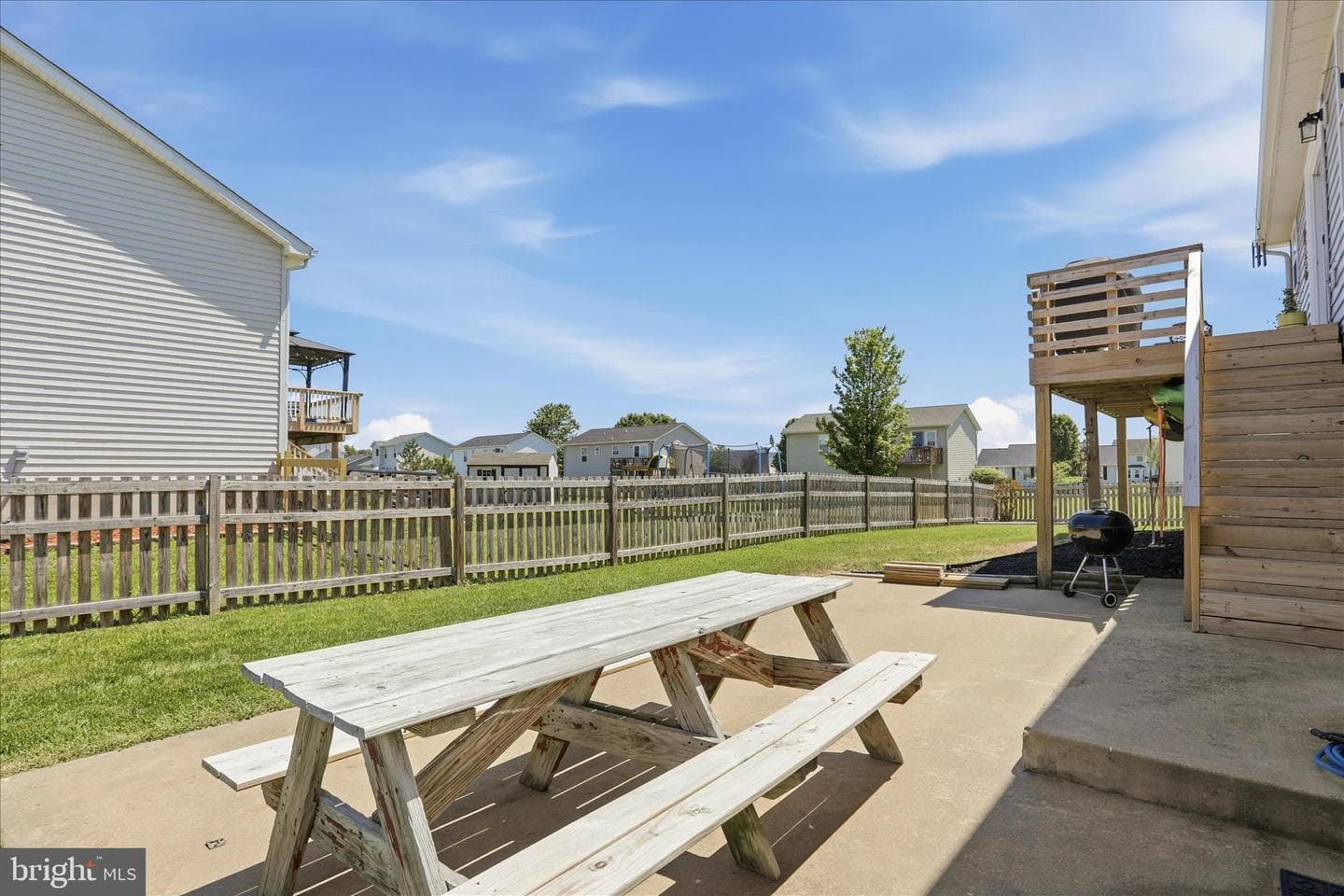 302 Dickenson Drive photo 38