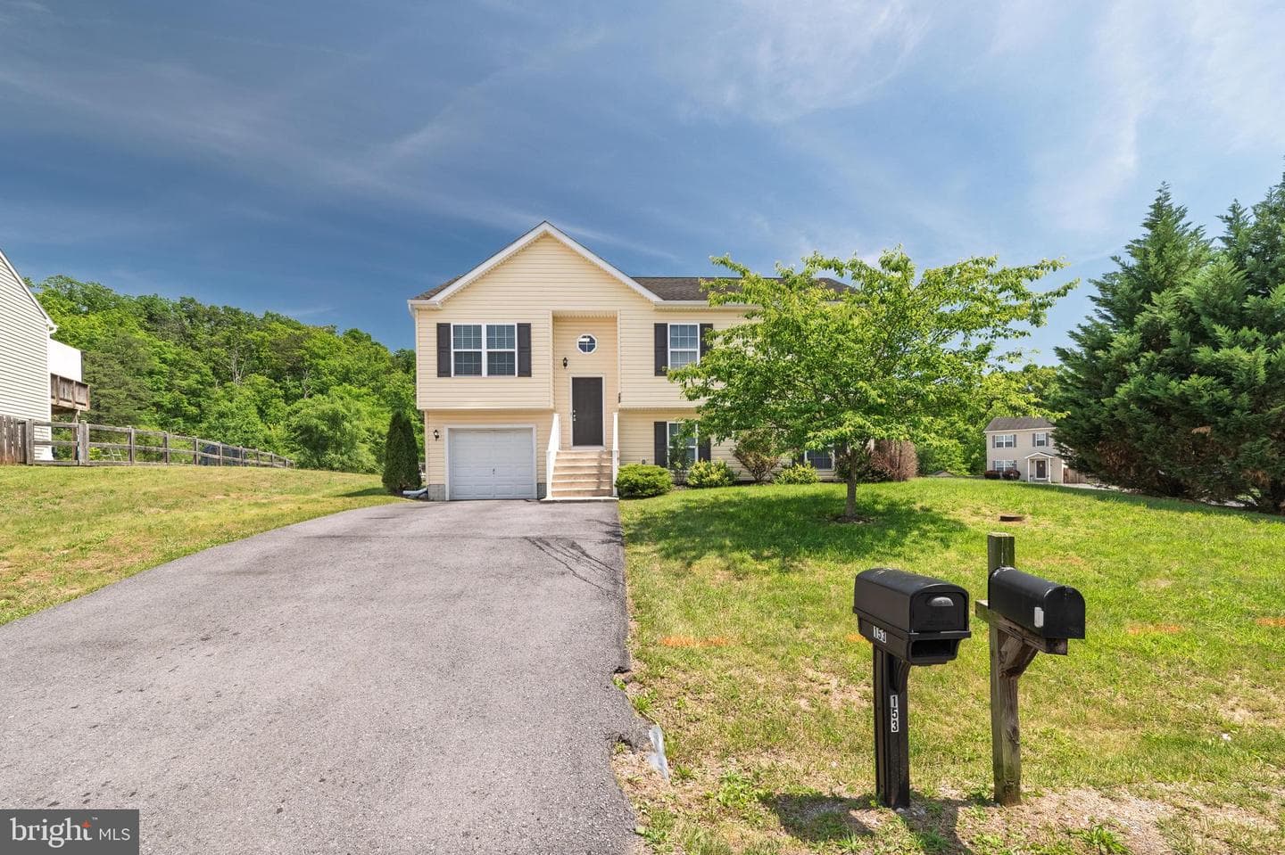 153 Eisenhower Circle photo 46