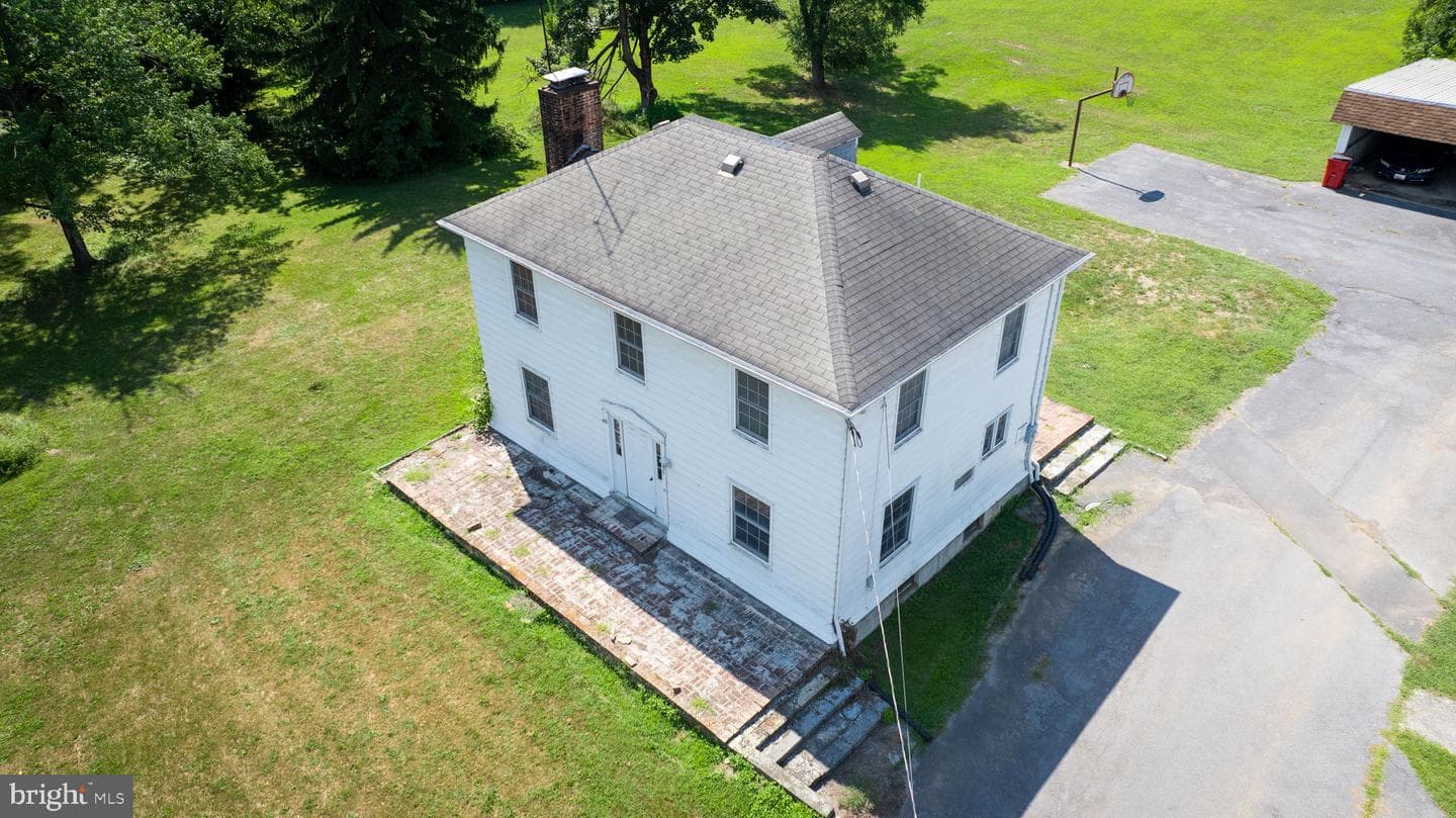 39 Karns Court, Martinsburg