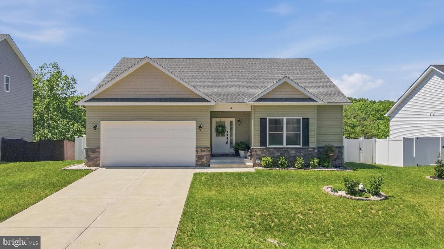 54 Larimar Lane, Inwood
