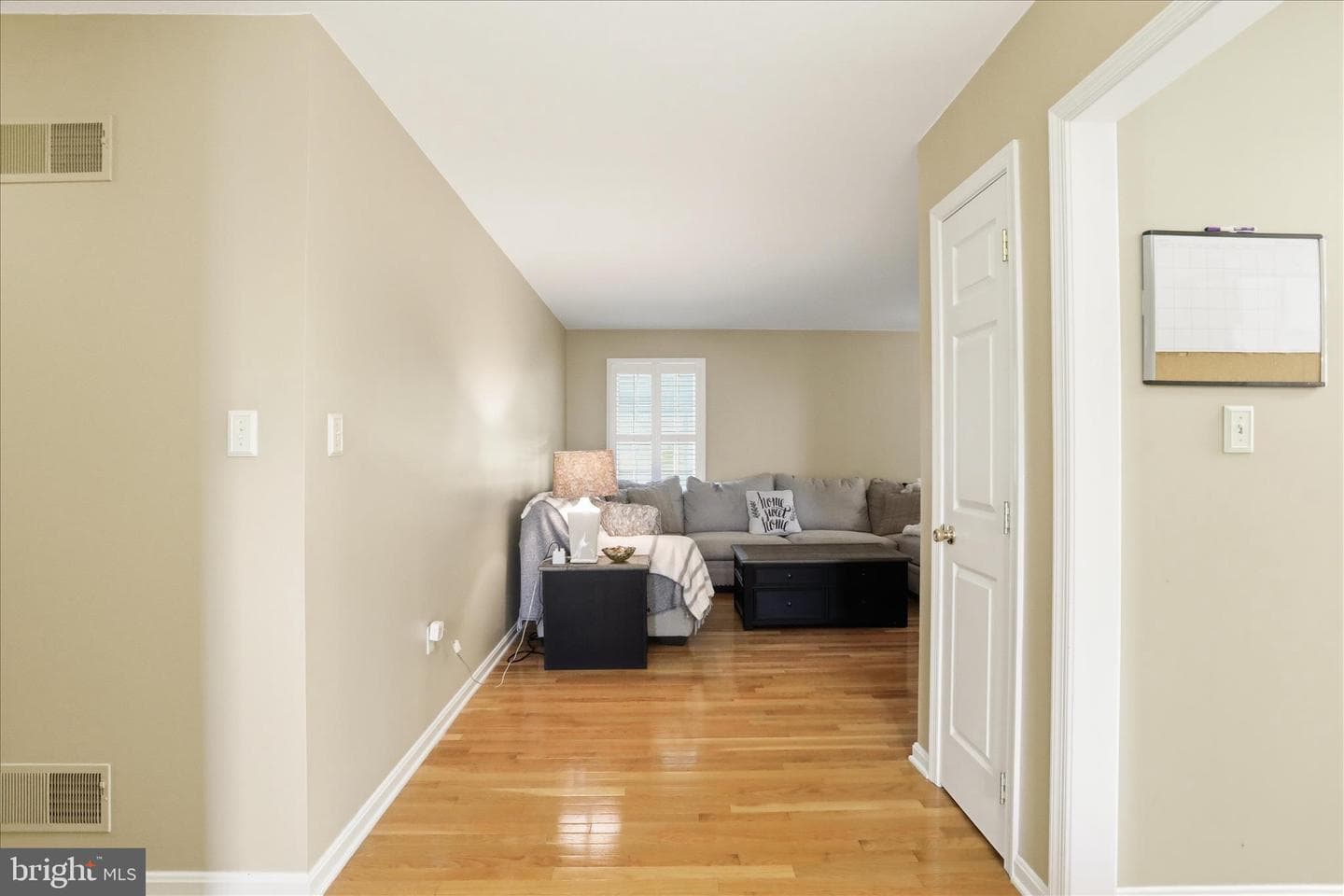 96 Phoenix Lane photo 6