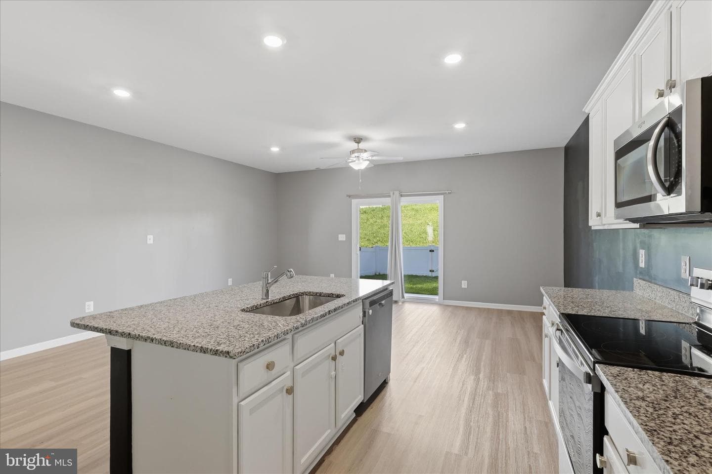 129 Paddington Street photo 9