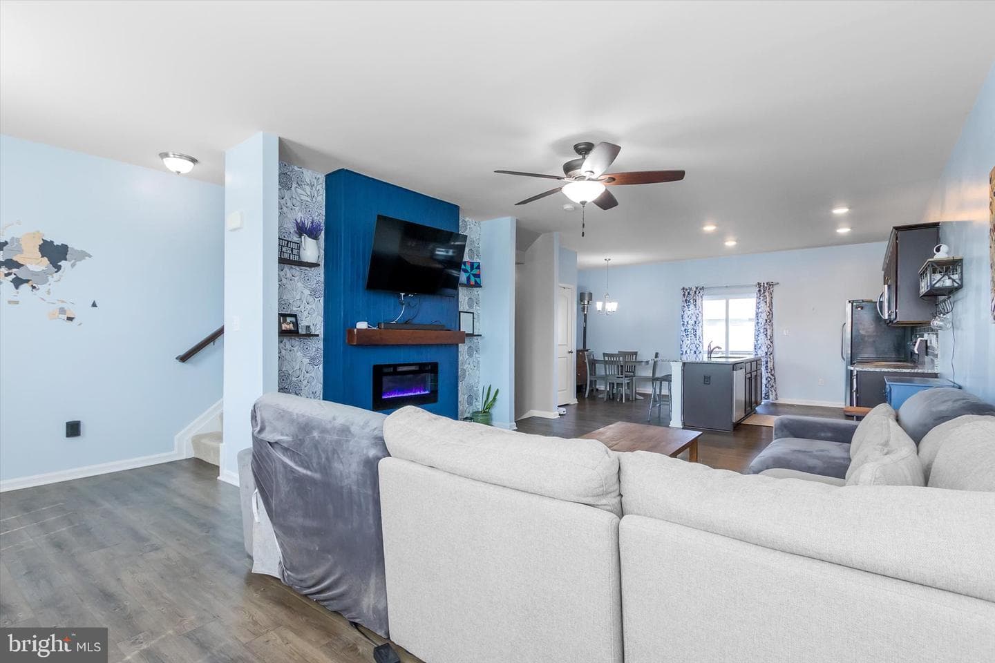 277 Magellan photo 22